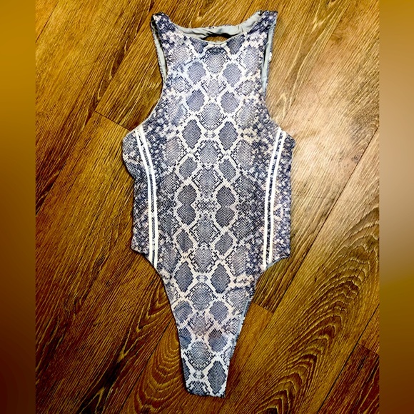 Frankie's Bikinis Swim Frankies Bikinis Cheeky Snakeskin One Piece